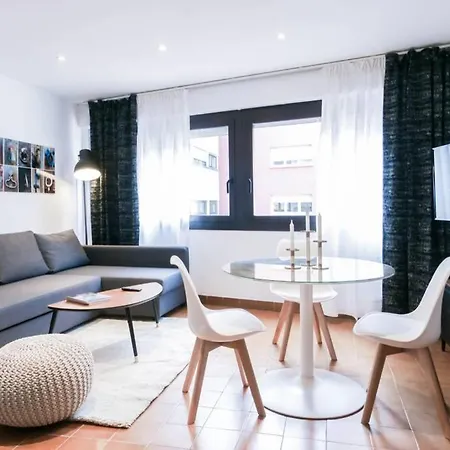 Eiffel Bridge Boutique Apartament